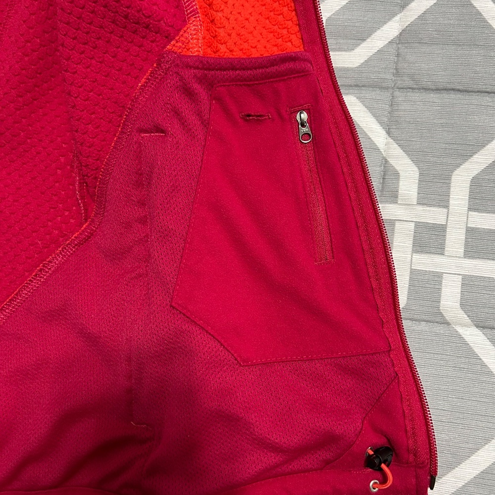 North Face soft shell (lightweight) medium jacket - image 6